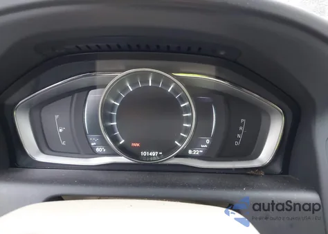 2015 Volvo Xc60 T5 Premier from USA, damaged, VIN YV440MDK1F2658358